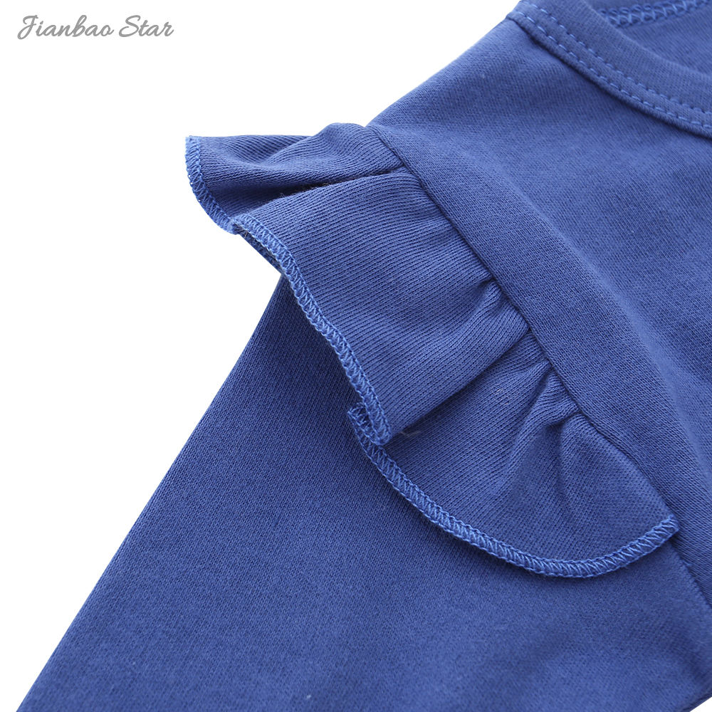 Conception de Boutique de Style à volants d'hiver avec bouton-pression 100% coton nouveau-né infantile bébé fille bébé combinaison ensemble barboteuse ensemble