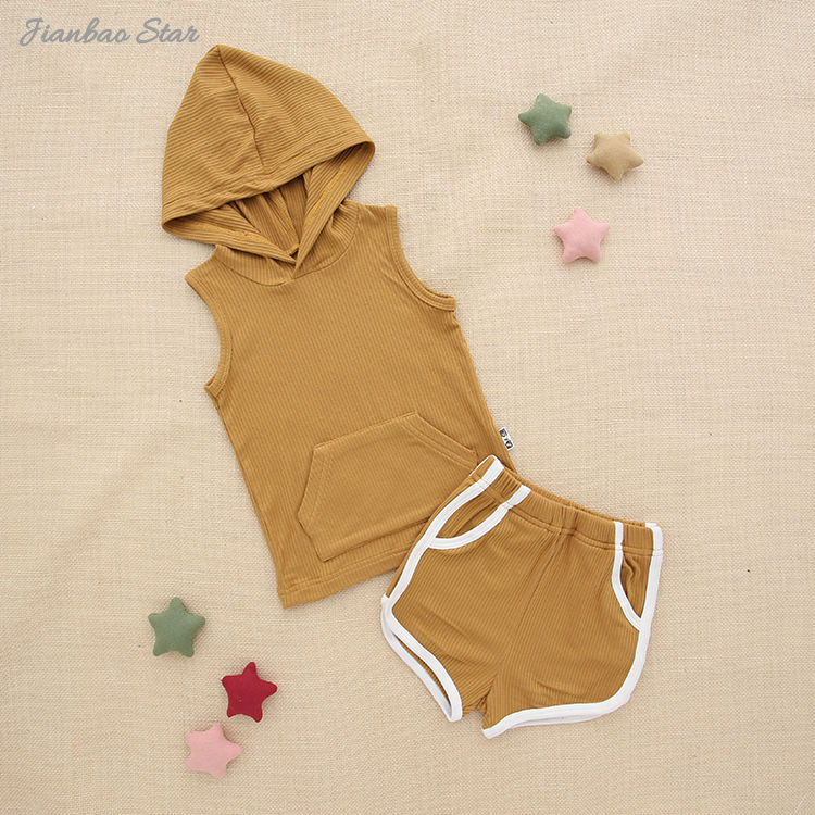 Nouveau Design tenues couleurs unies haute qualité bébé vêtements ensemble côtelé bambou sans manches sweats à capuche unisexe et pantalons courts