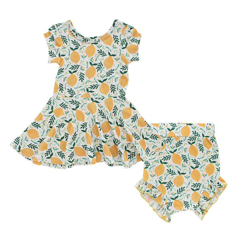 Robe de bébé de style classique en gros personnaliser l'été à manches courtes bébé barboteuse ensemble OEM beaux vêtements de bébé nouveau-né avec des sous-vêtements