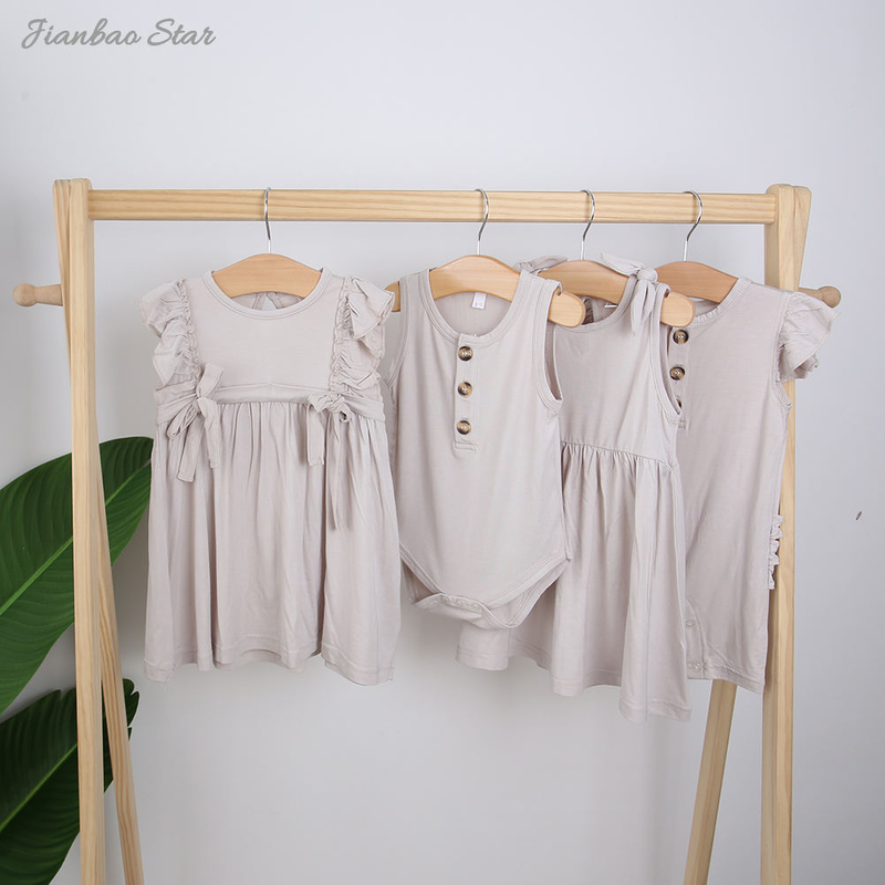Robes d'été pour petites filles, nouveau Style, haute qualité, vente en gros, motif de couleur personnalisé, sans manches, à volants, jolies bretelles, offre spéciale