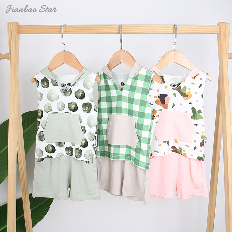 Ensemble de vêtements pour bébés et enfants, nouveau Design, débardeur à capuche sans manches, hauts et shorts, pour garçons et filles