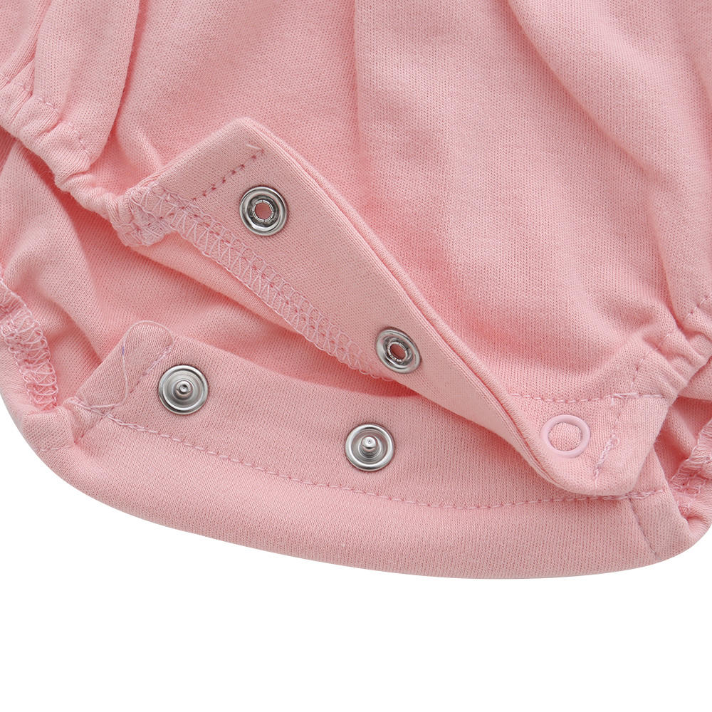 Nouveautés haute qualité 100% coton belle couleur à volants boutons sans manches nouveau-né bébé fille robe barboteuse