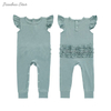 Vêtements personnalisés pour bébé fille, 95% bambou 5% élasthanne, manches courtes, volants sur le dos des barboteuses, combinaisons douces pour bébé fille