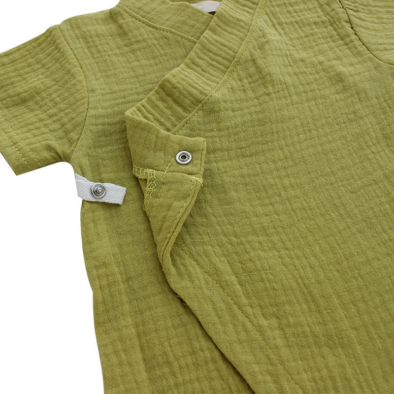 Nouveau Design 100% coton tricoté personnalisé confortable décontracté nouveau-né bébé boutons à manches courtes bébé vêtements barboteuse