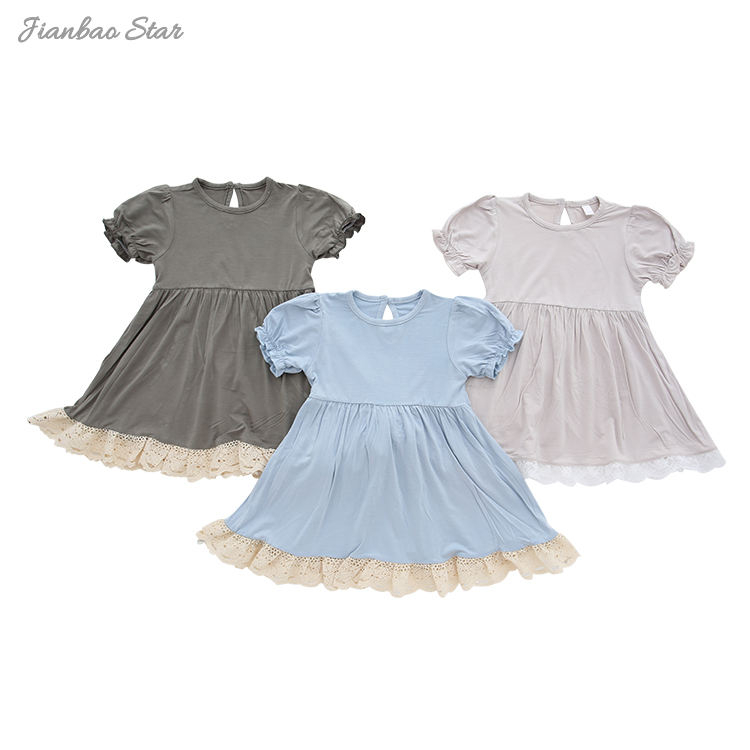 Nouveau Design à manches courtes bébé vêtements doux personnalisé haute pittoresque bambou dentelle bord infantile tenue couleur unie bébé robe